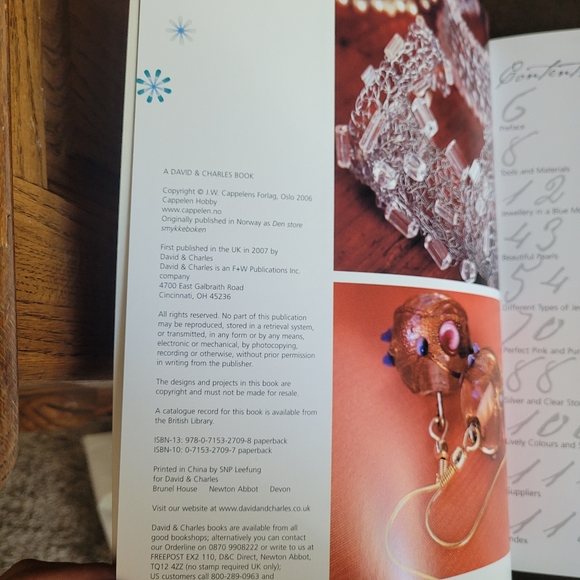 Bead Tempted Book by Vigdis Mo Johansen - Picture 3 of 7